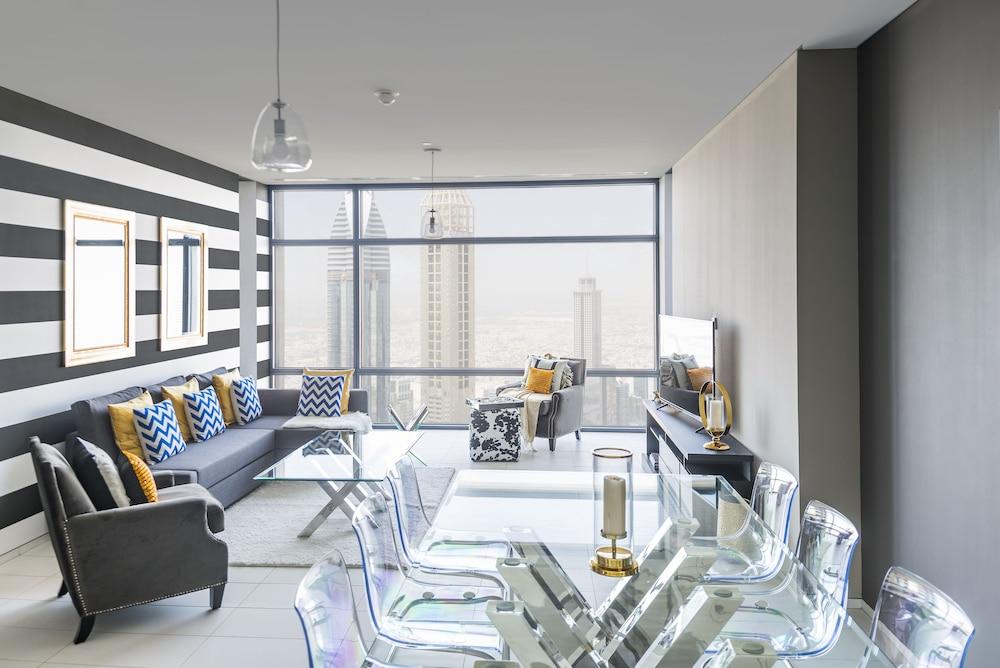 Dream Inn Apartments - Index Tower With Skyline Views Дубай Экстерьер фото